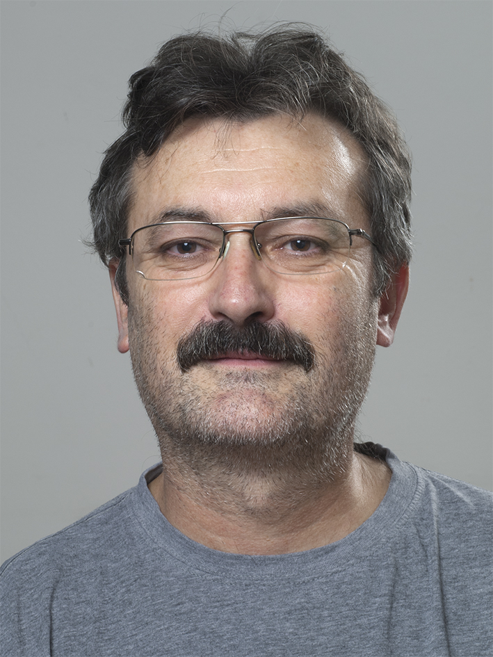 Tanár 7